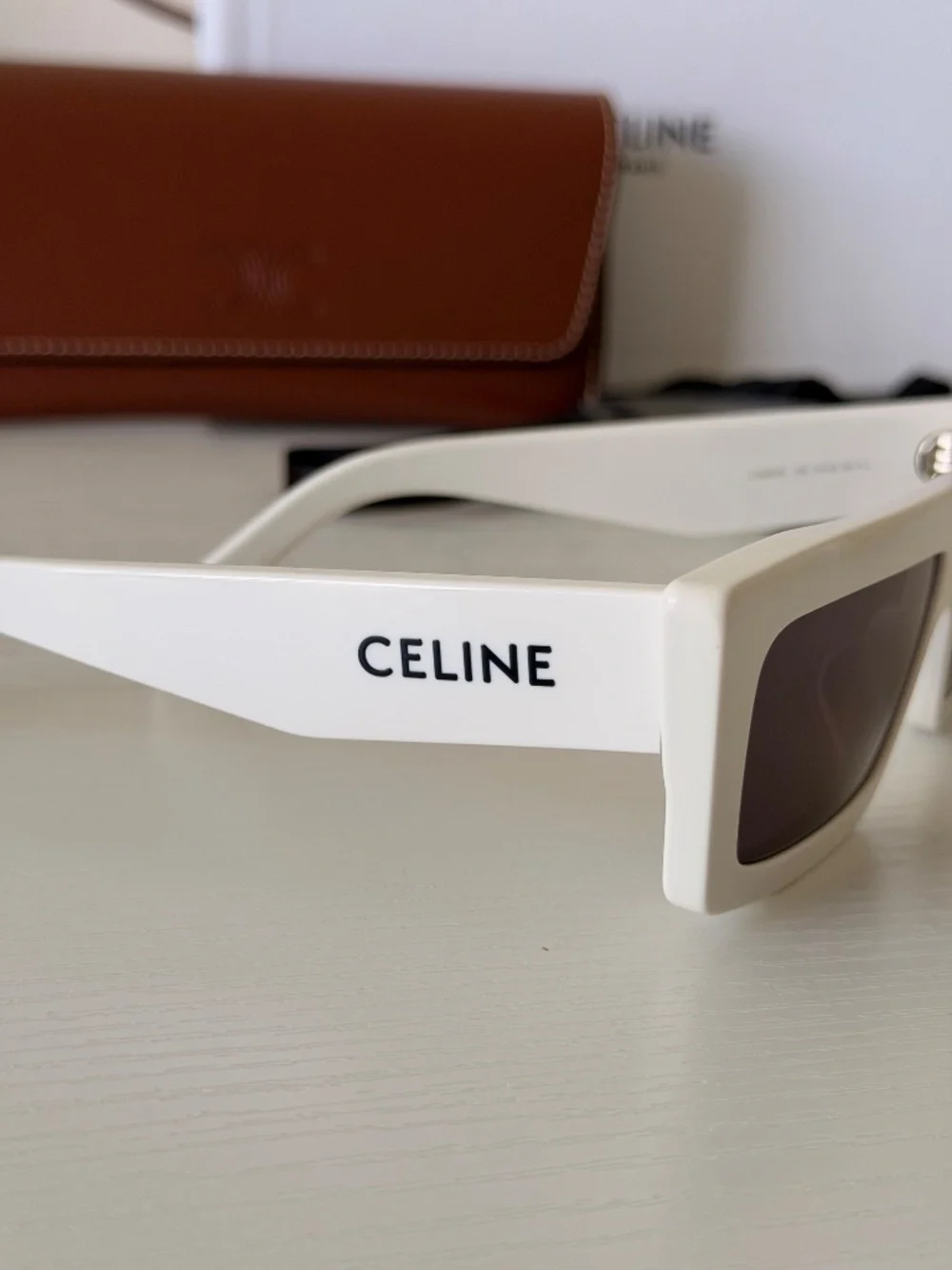 NEW CELINE Unisex White Sunglasses CL40214U 25A Authentic